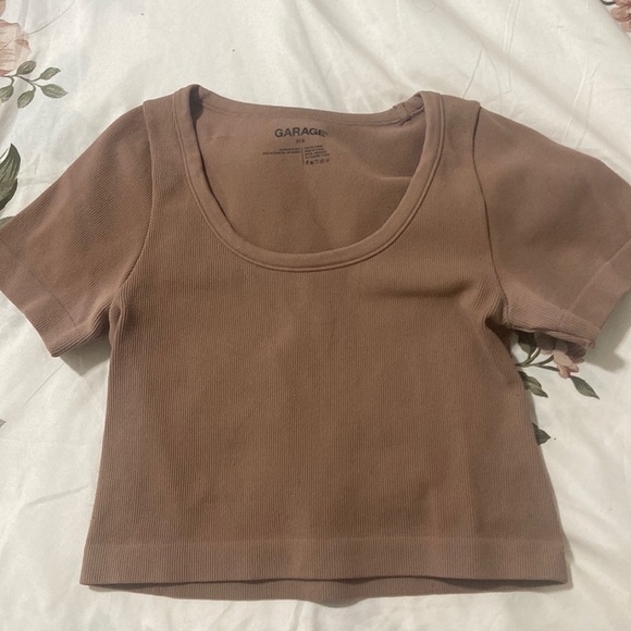 Small thick Material garage crop top short sleeve - Picture 1 of 1